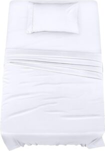 Read more about the article Utopia Bedding Twin Bed Sheets Set, Brushed Microfiber – 3 Piece for ONLY $12.55 (Was $16.95)