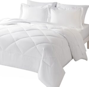 Read more about the article CozyLux Full Comforter Set with Sheets 7 Pieces – Comforter, Pillow Shams, Flat Sheet, Fitted Sheet and Pillowcases for ONLY $45.99 (Was $58.99)