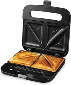 Read more about the article OVENTE Electric Sandwich Maker with Non-Stick Plates for ONLY $15.99 (Was $24.99)